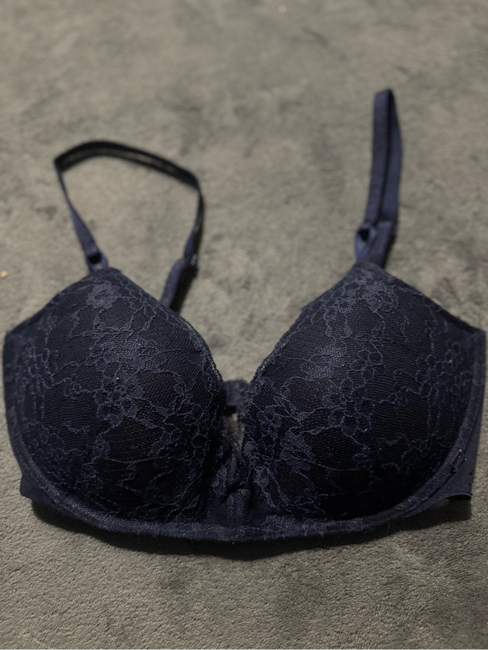 Victoria's Secret Navy Lace Push-Up Bra